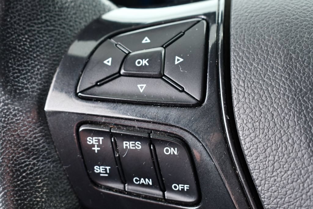 Used 2017 Ford Explorer XLT AWD/4WD image 32