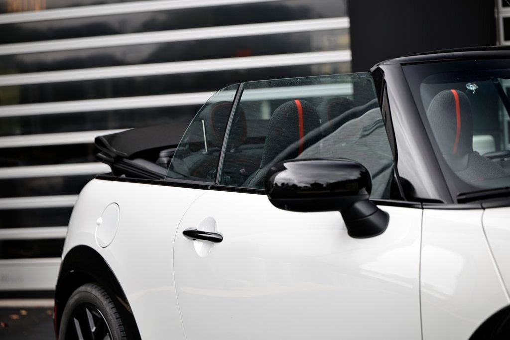 New 2026 MINI Cooper S image 3