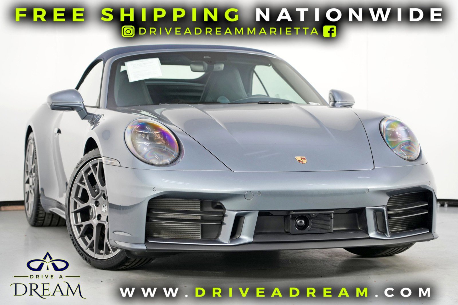Used 2025 Porsche 911 Carrera image 2