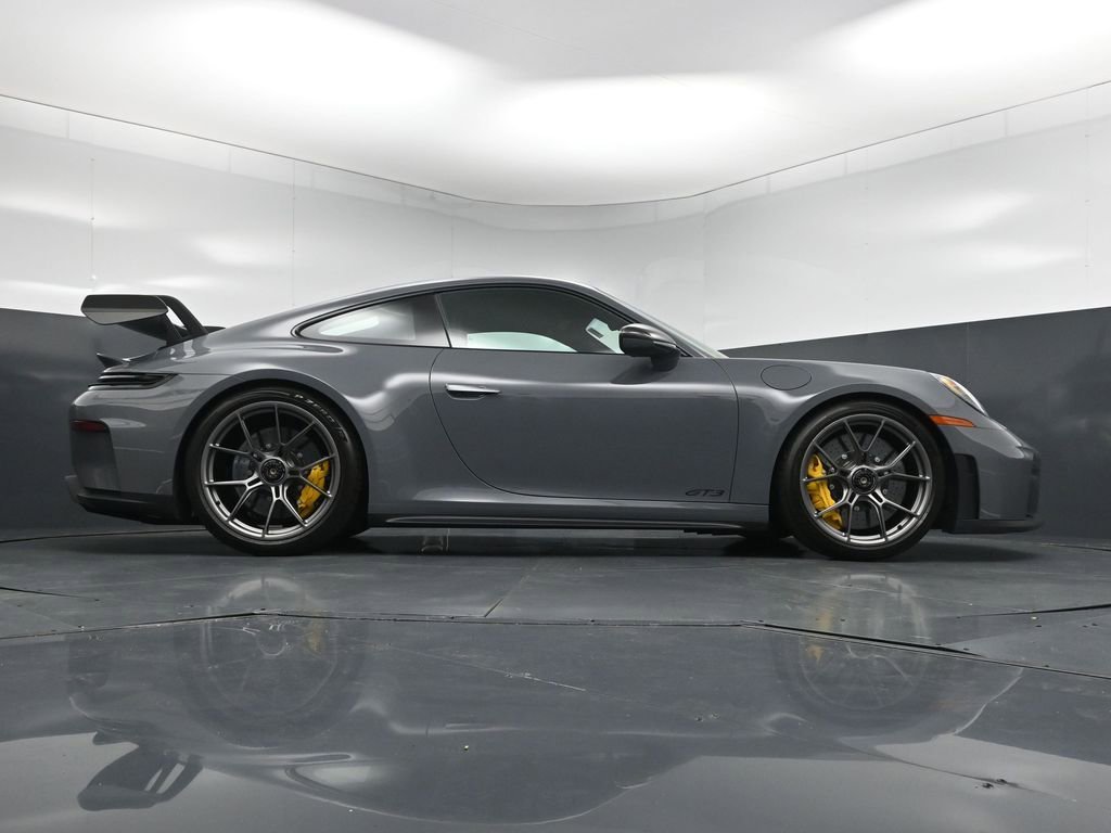 Certified 2026 Porsche 911 GT3 RWD image 25
