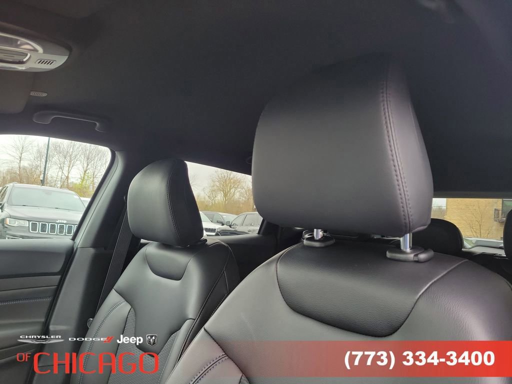 New 2026 Jeep Compass Latitude image 16