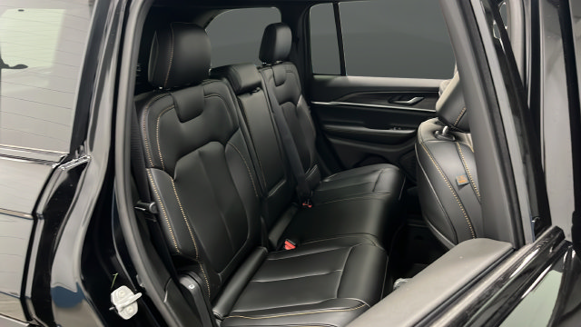 New 2026 Jeep Grand Cherokee Limited AWD/4WD image 24
