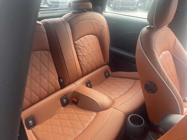 Used 2022 MINI Cooper S image 26