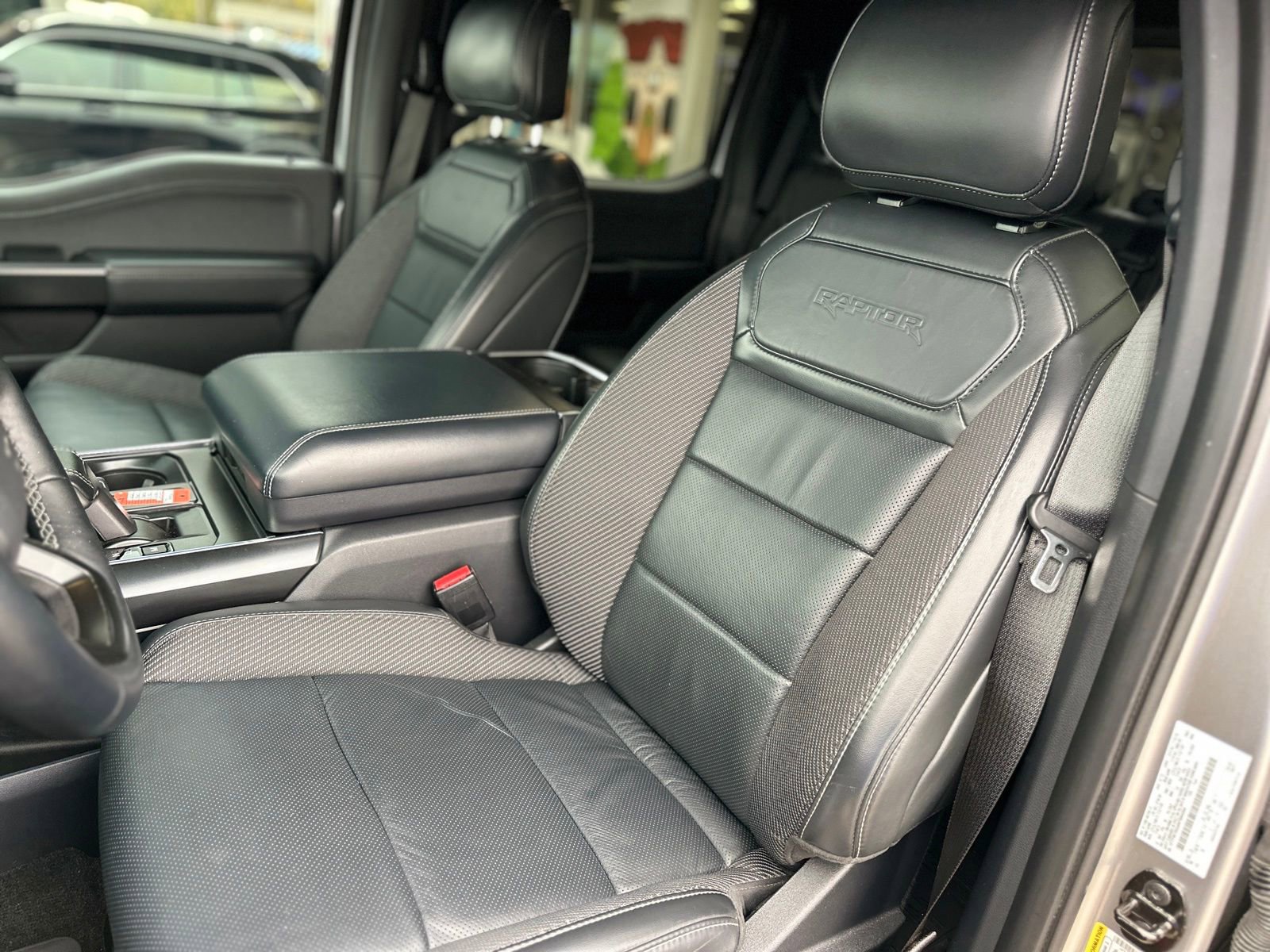 Used 2022 Ford F150 Raptor image 21