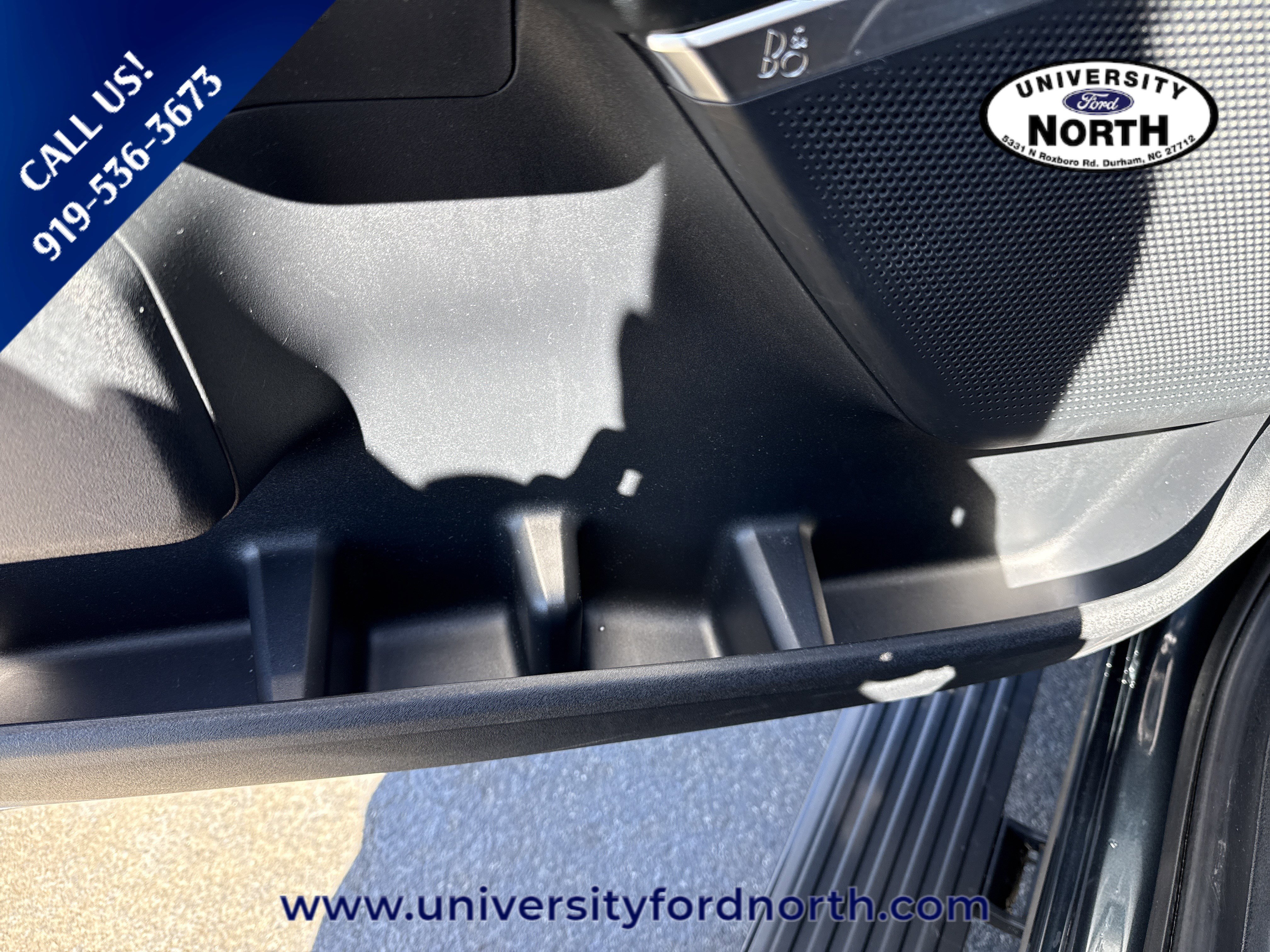 Used 2025 Ford Expedition Max Platinum image 15