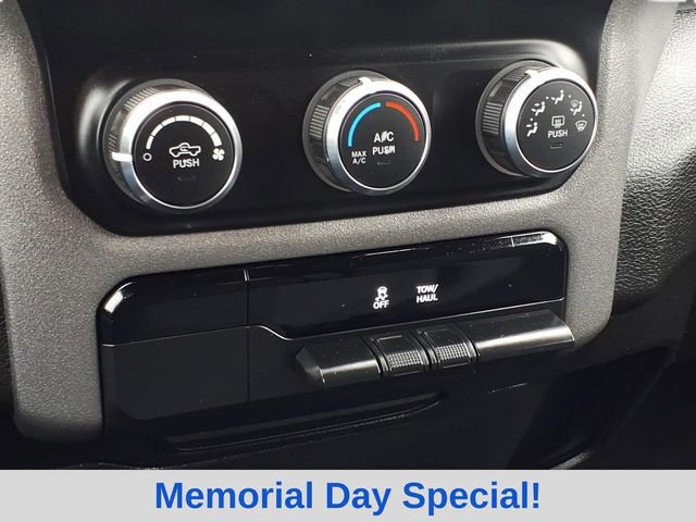 Used 2019 RAM 1500 Tradesman AWD/4WD image 14