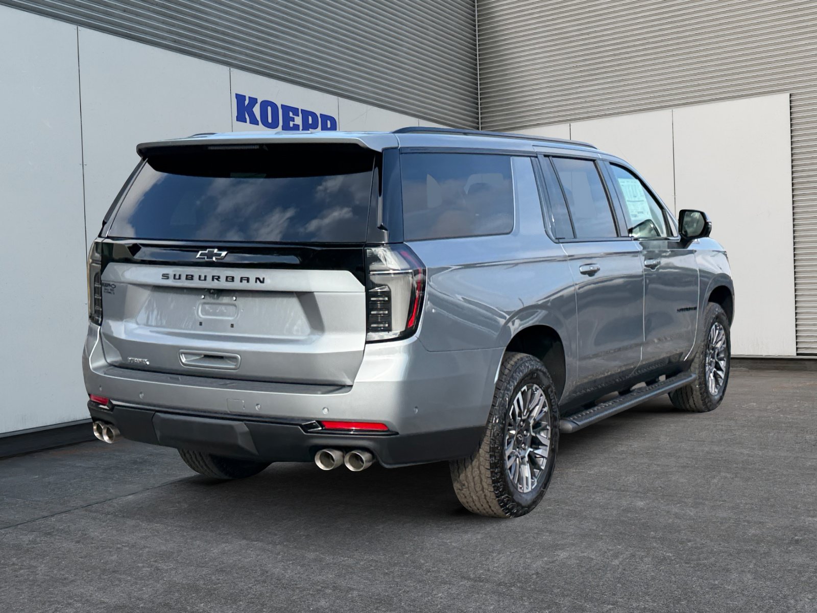 New 2026 Chevrolet Suburban Z71 w/ Comfort Package AWD/4WD image 5
