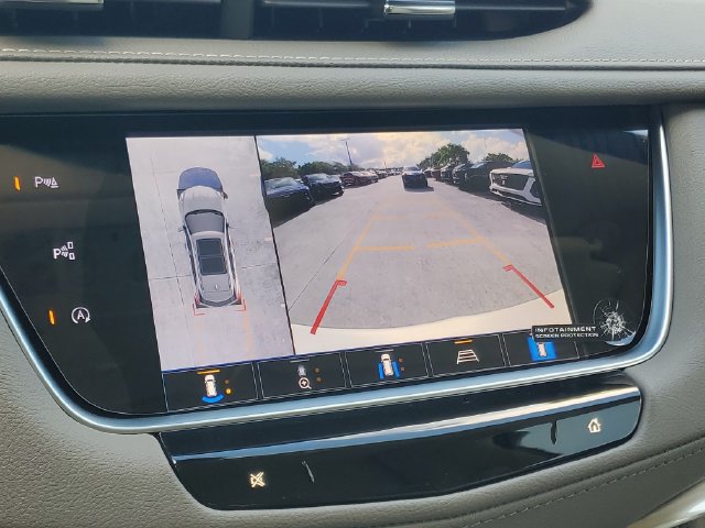 New 2026 Cadillac XT5 Premium Luxury FWD image 11