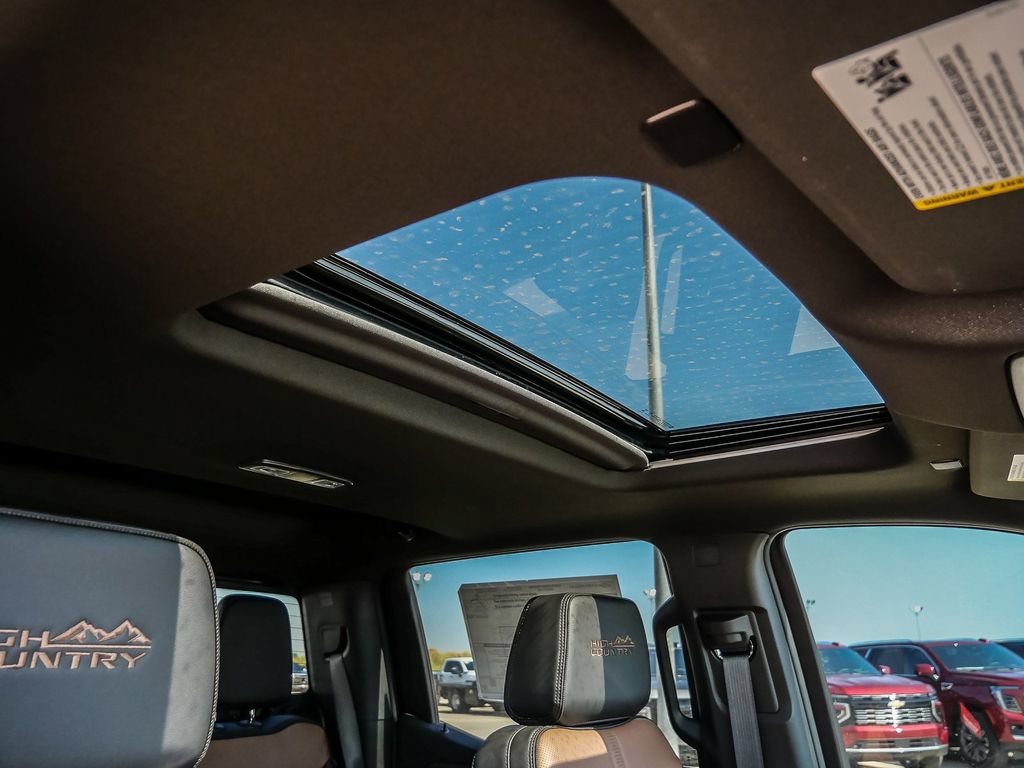 New 2026 Chevrolet Silverado 1500 High Country AWD/4WD image 19