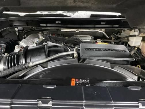 Used 2022 GMC Sierra 2500 AT4 w/ Gooseneck/5TH Wheel Package AWD/4WD image 19