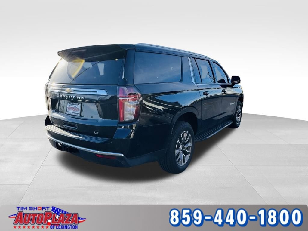 Used 2022 Chevrolet Suburban LT w/ Luxury Package image 12
