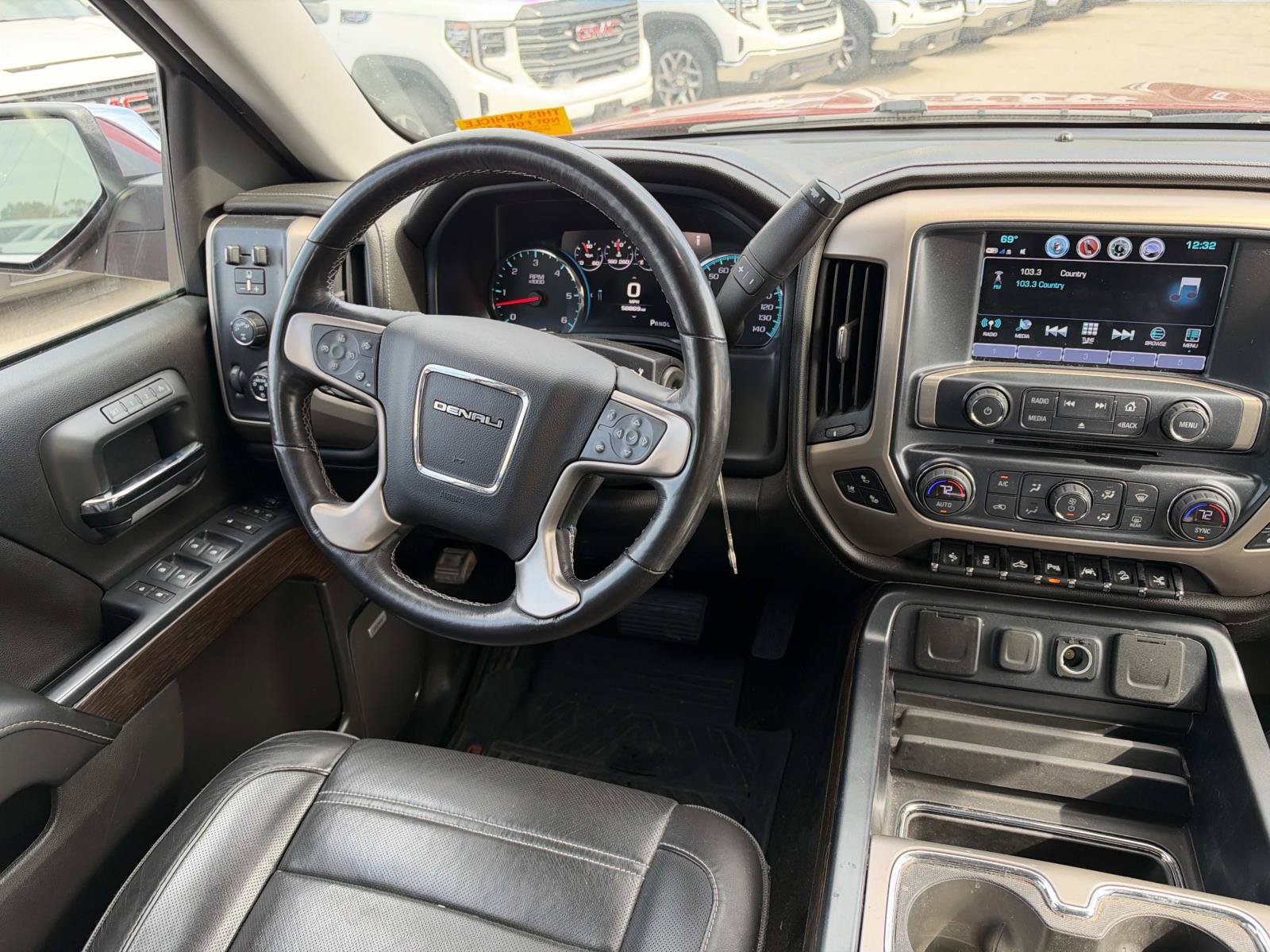 Used 2018 GMC Sierra 1500 Denali w/ Denali Ultimate Package AWD/4WD image 27