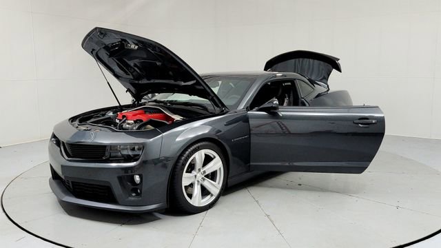 Used 2012 Chevrolet Camaro ZL1 image 9