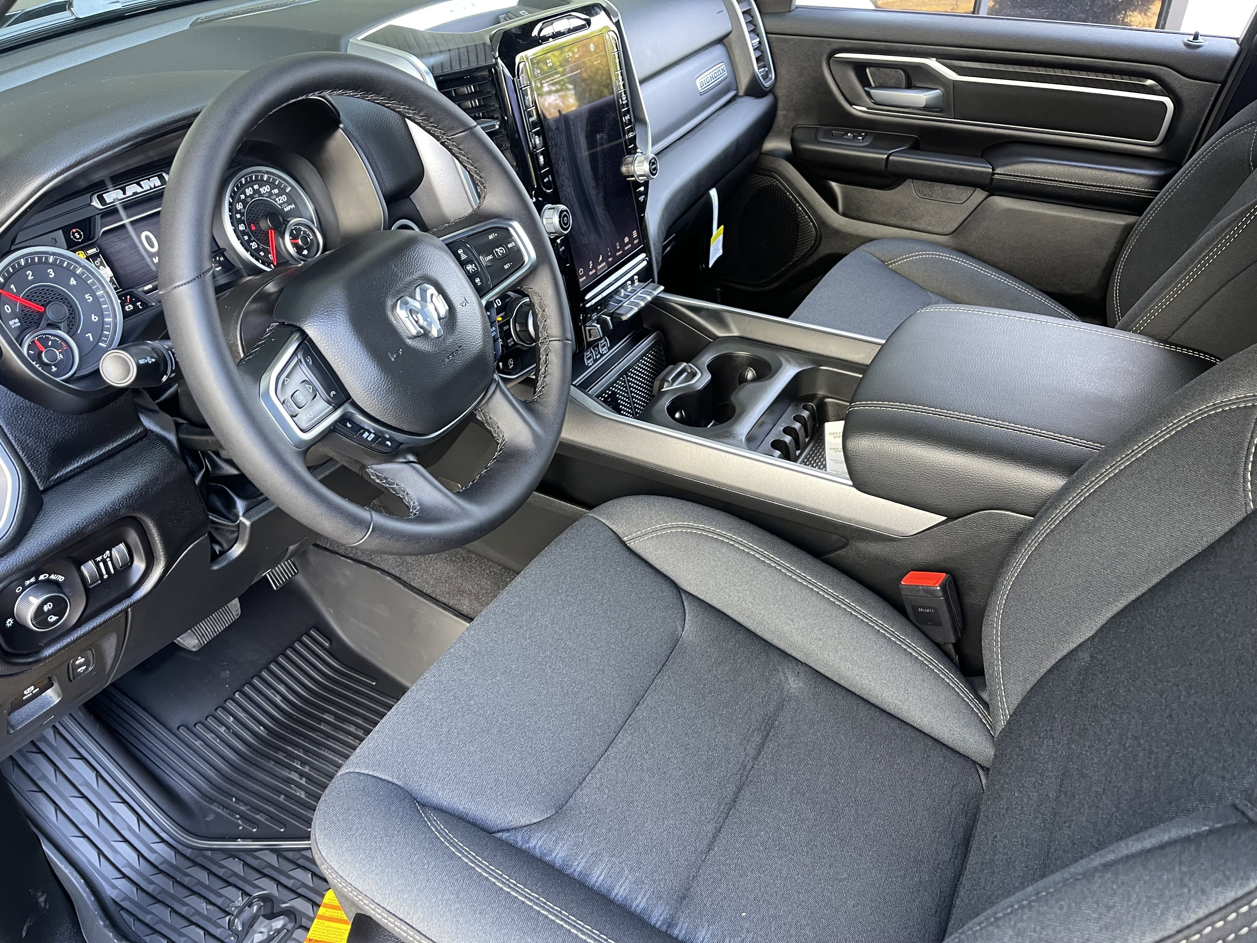 New 2026 RAM 1500 Big Horn AWD/4WD image 14