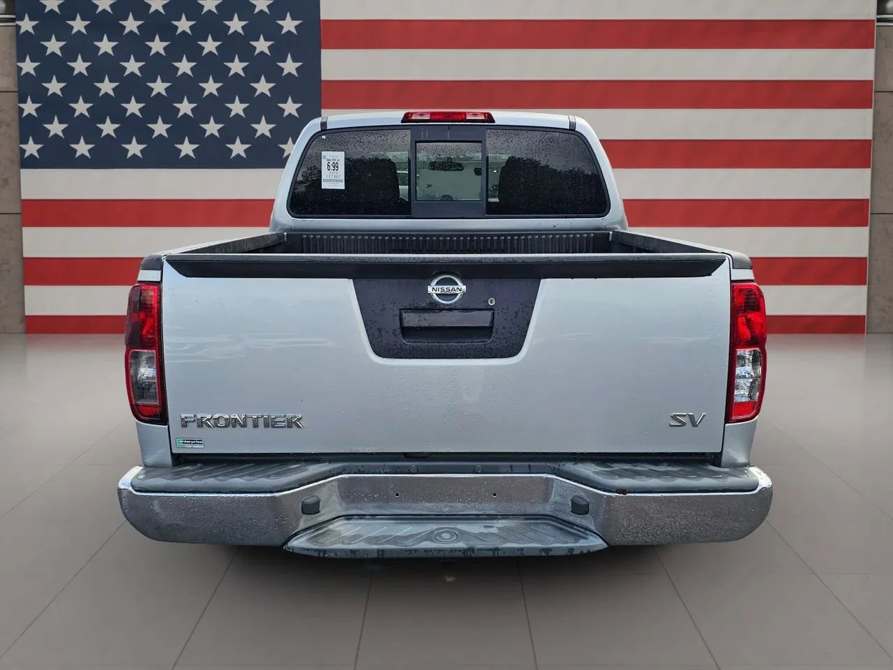 Used 2019 Nissan Frontier SV image 5