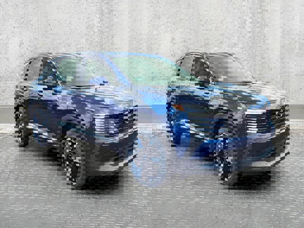 New 2025 Nissan Kicks SR image 26