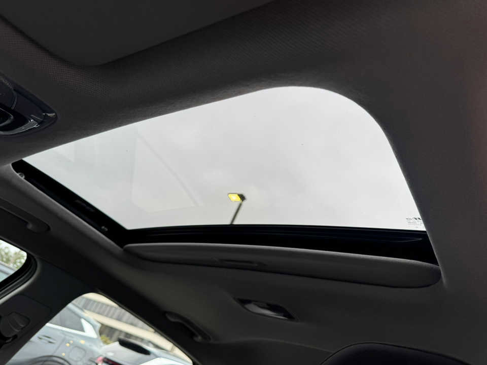 New 2025 Hyundai Elantra SEL w/ Cargo Package image 22