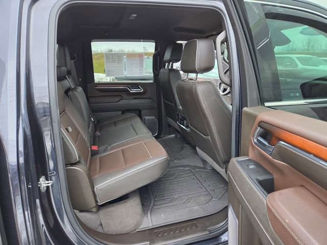 Used 2024 GMC Sierra 3500 Denali w/ Technology Package image 16