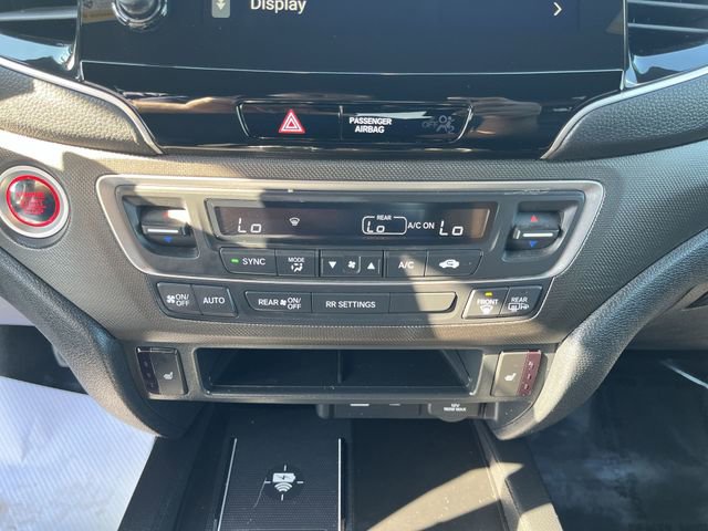 Used 2024 Honda Passport TrailSport image 19