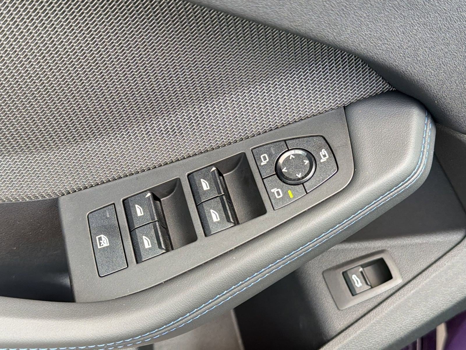 Used 2026 BMW M235i xDrive w/ Technology Package AWD/4WD image 18