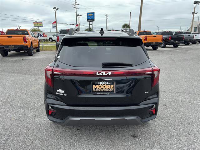 Used 2024 Kia Seltos X-Line image 6