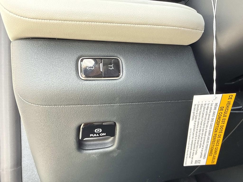 New 2026 Lincoln Navigator Reserve w/ Jet Appearance Package image 33