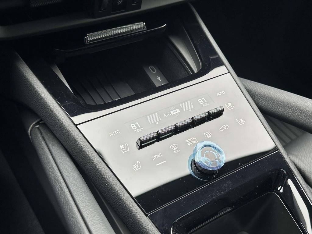 New 2026 Porsche Cayenne AWD/4WD image 27