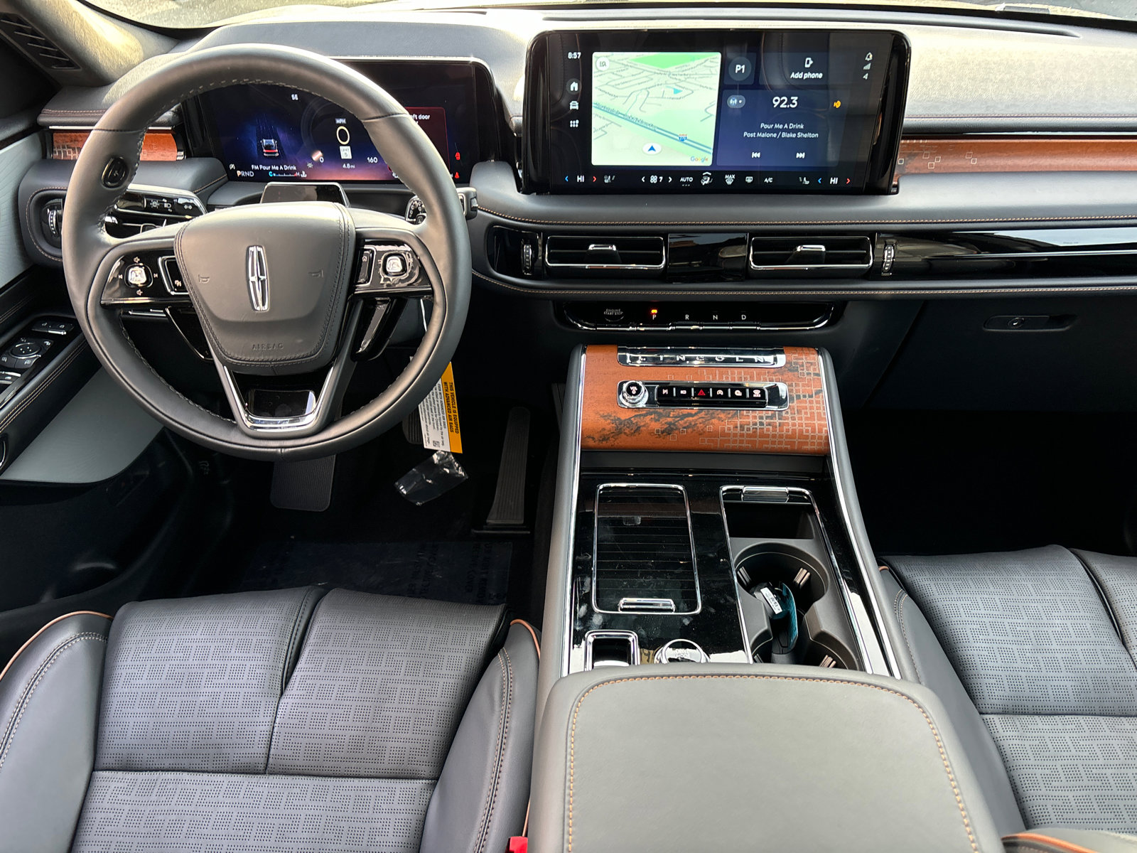 New 2025 Lincoln Aviator Black Label image 30