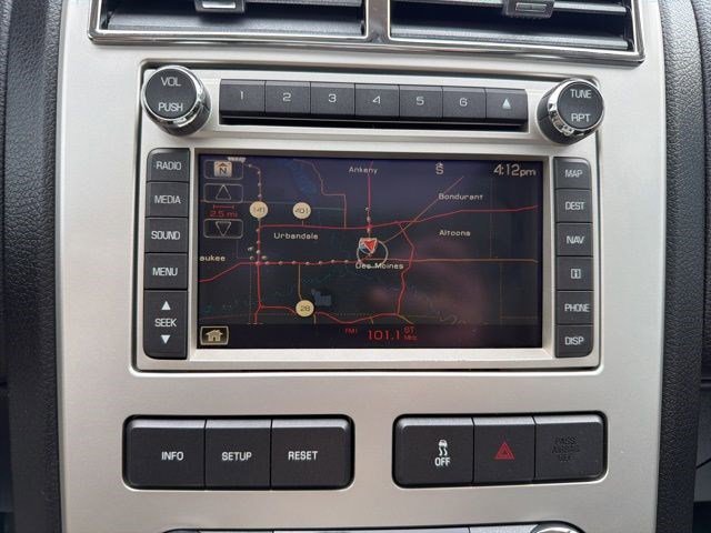 Used 2010 Lincoln MKX AWD image 28