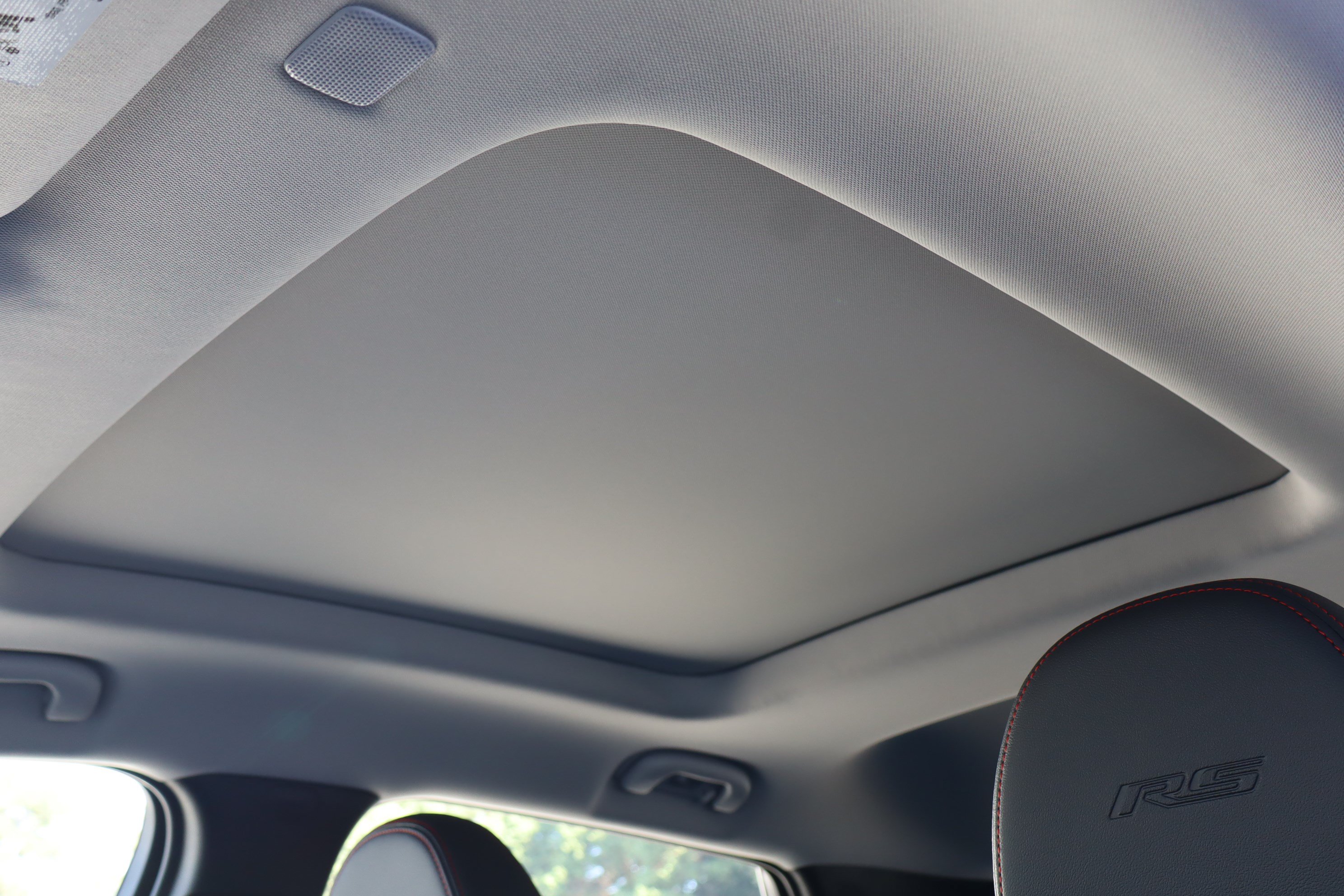 New 2027 Chevrolet Bolt RS w/ Technology Package FWD image 19