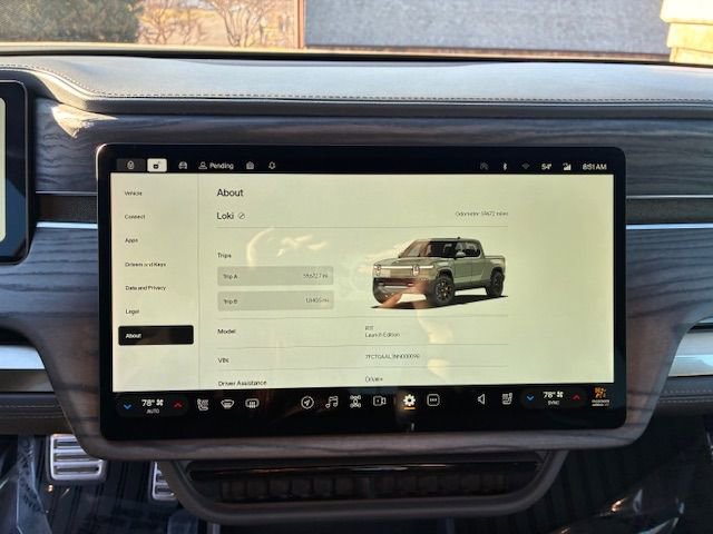 Used 2022 Rivian R1T Launch Edition image 14