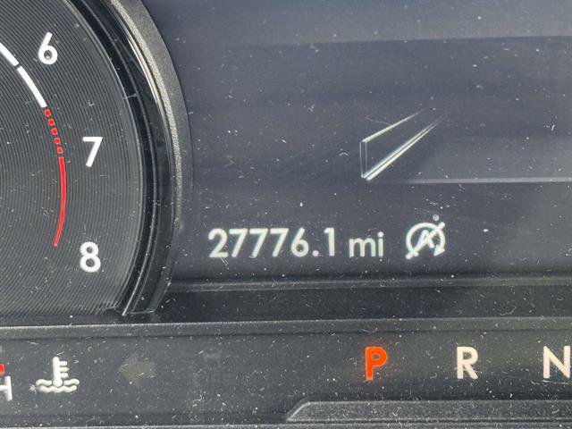 Used 2021 Lincoln Corsair AWD w/ Premium Package image 17