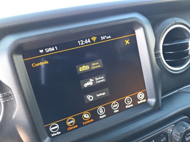 Used 2022 Jeep Wrangler Unlimited Sahara w/ Safety Group AWD/4WD image 23