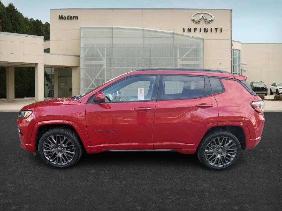 Used 2023 Jeep Compass Limited image 7