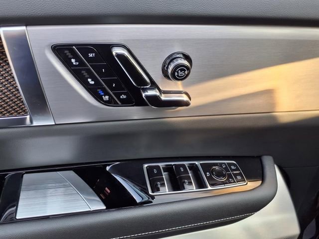 New 2026 Cadillac Vistiq Sport image 28