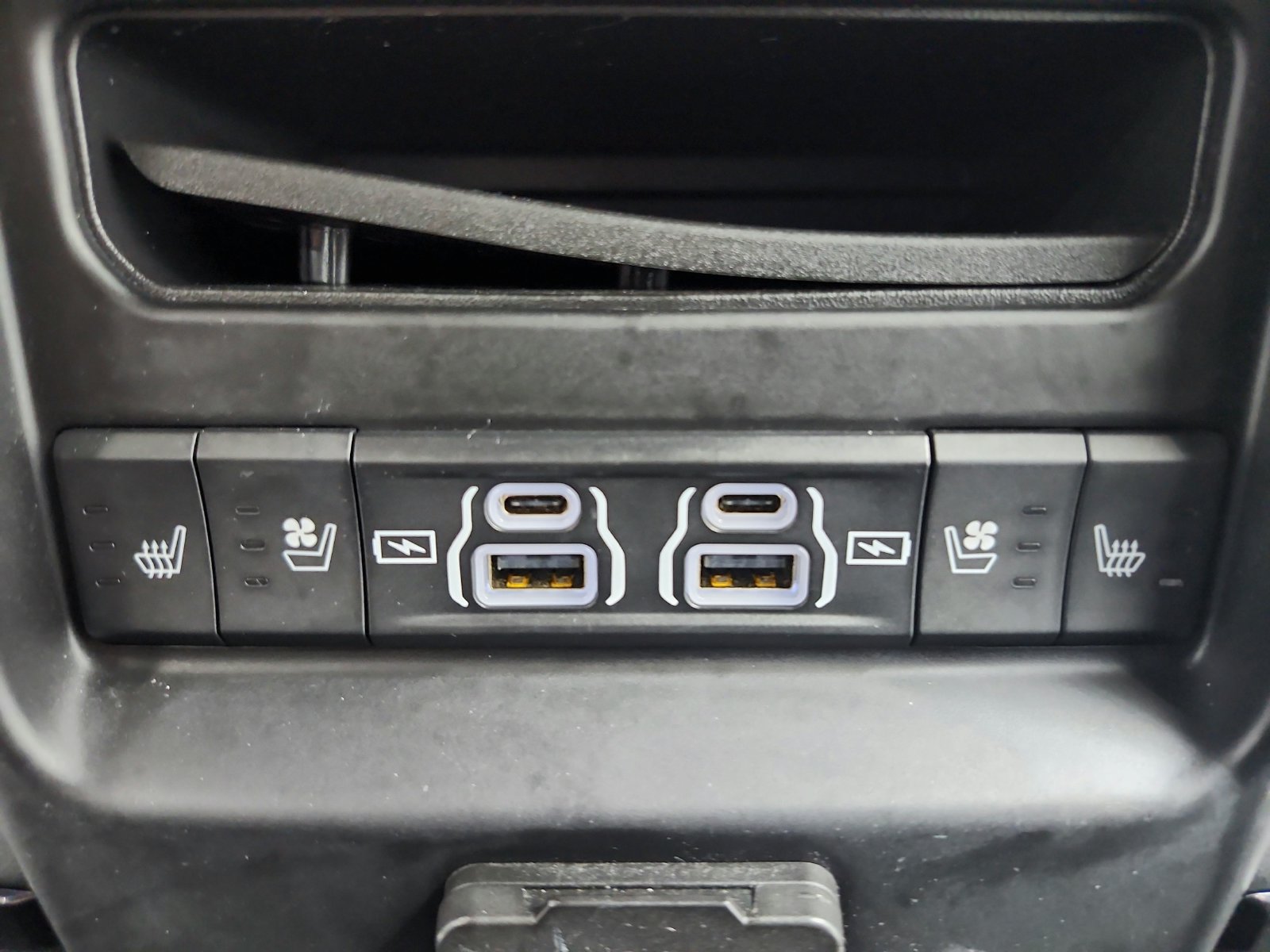 Used 2023 RAM 1500 Limited w/ Body Color Bumper Group AWD/4WD image 69