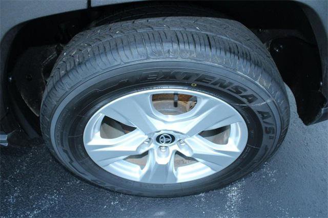 Certified 2021 Toyota RAV4 XLE image 8