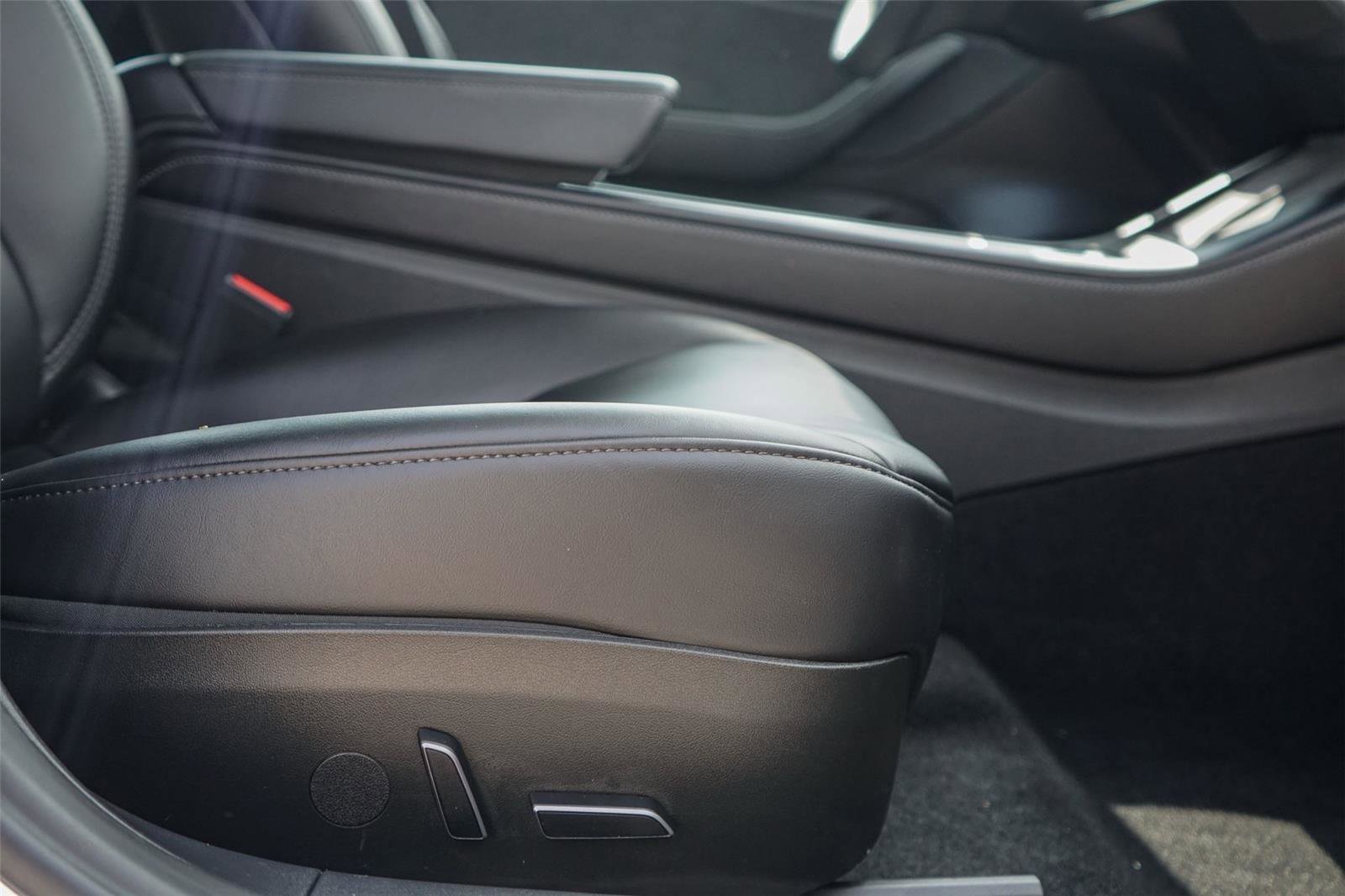 Used 2023 Tesla Model 3 Standard Range RWD image 28