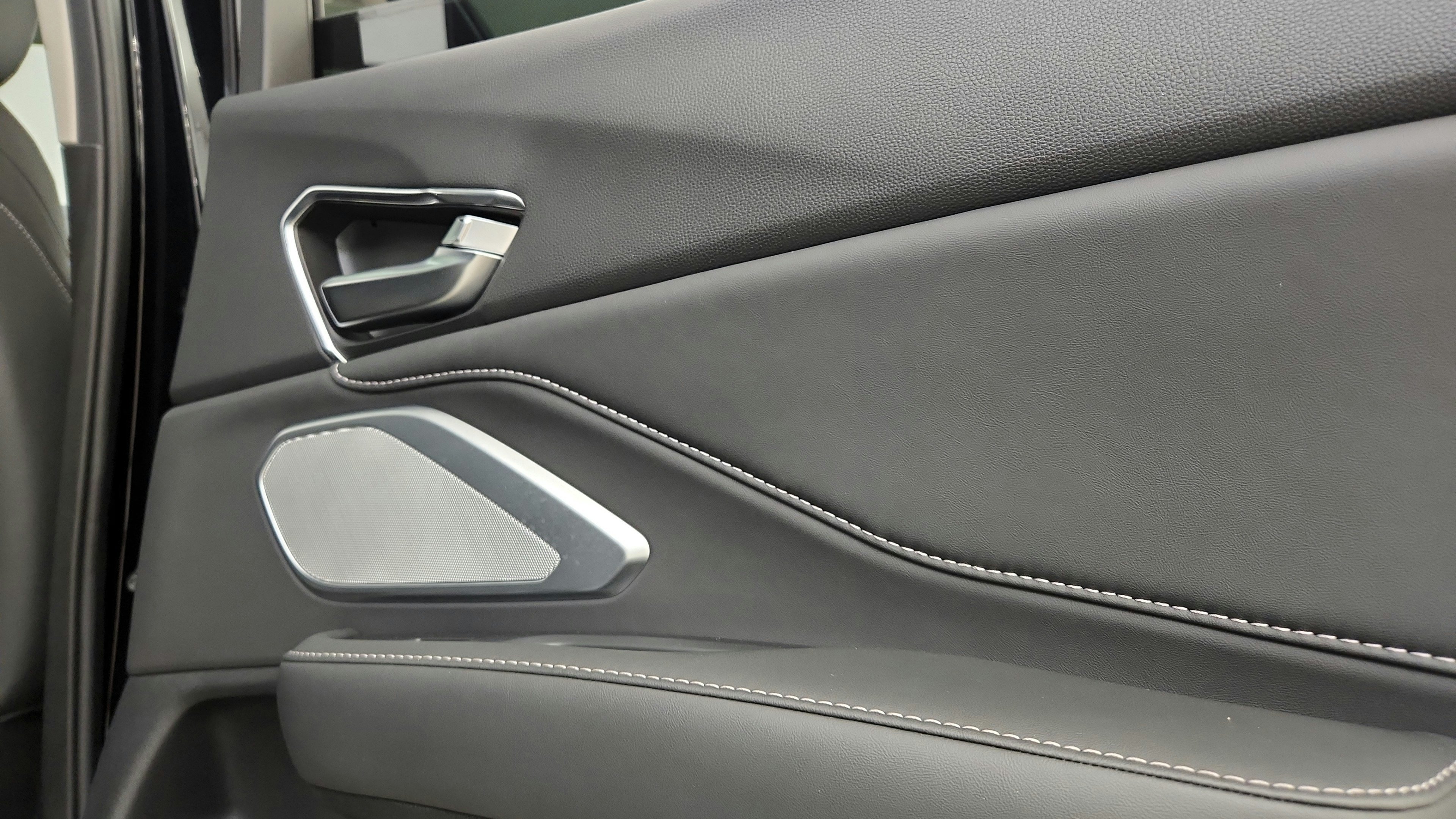 Used 2022 Acura RDX w/ Technology Package FWD image 33