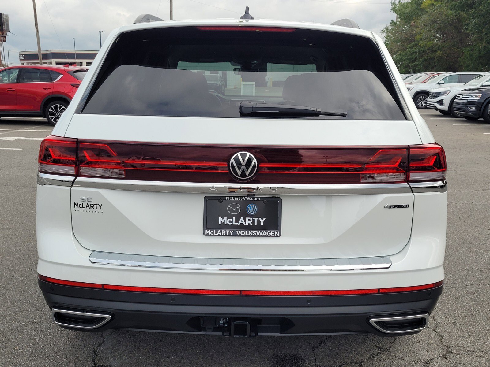 New 2026 Volkswagen Atlas SE image 7