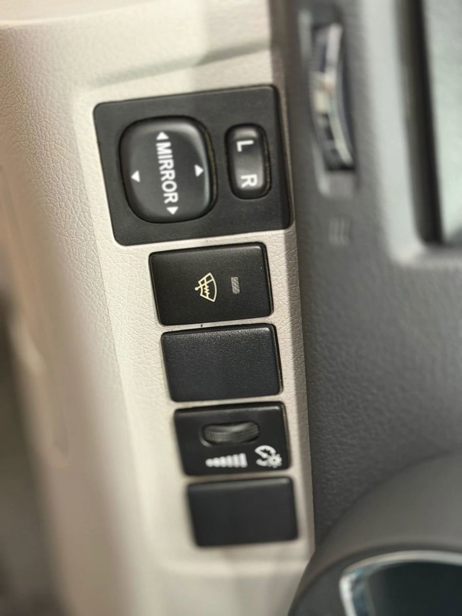 Used 2008 Toyota Highlander Sport AWD/4WD image 26