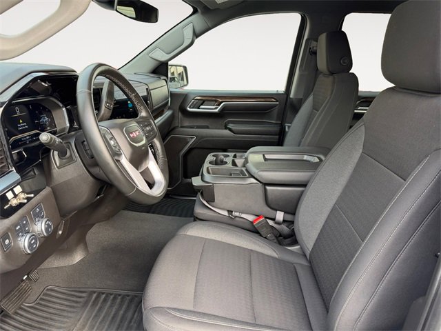 Used 2024 GMC Sierra 1500 SLE image 9