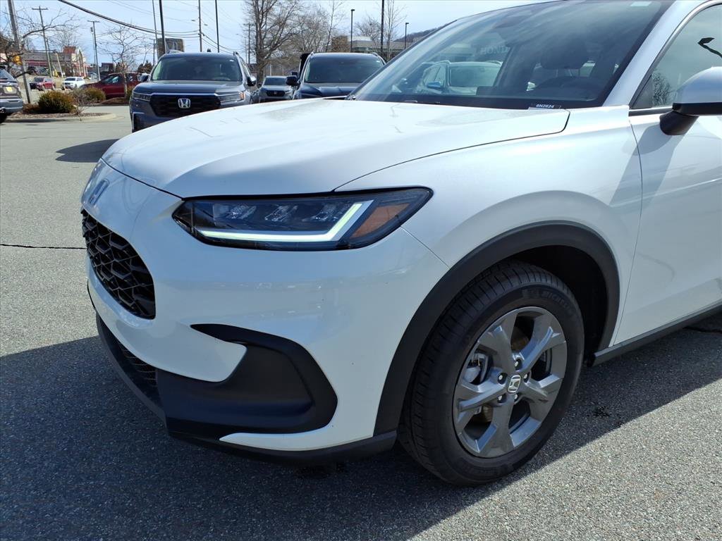 New 2026 Honda HR-V LX image 14