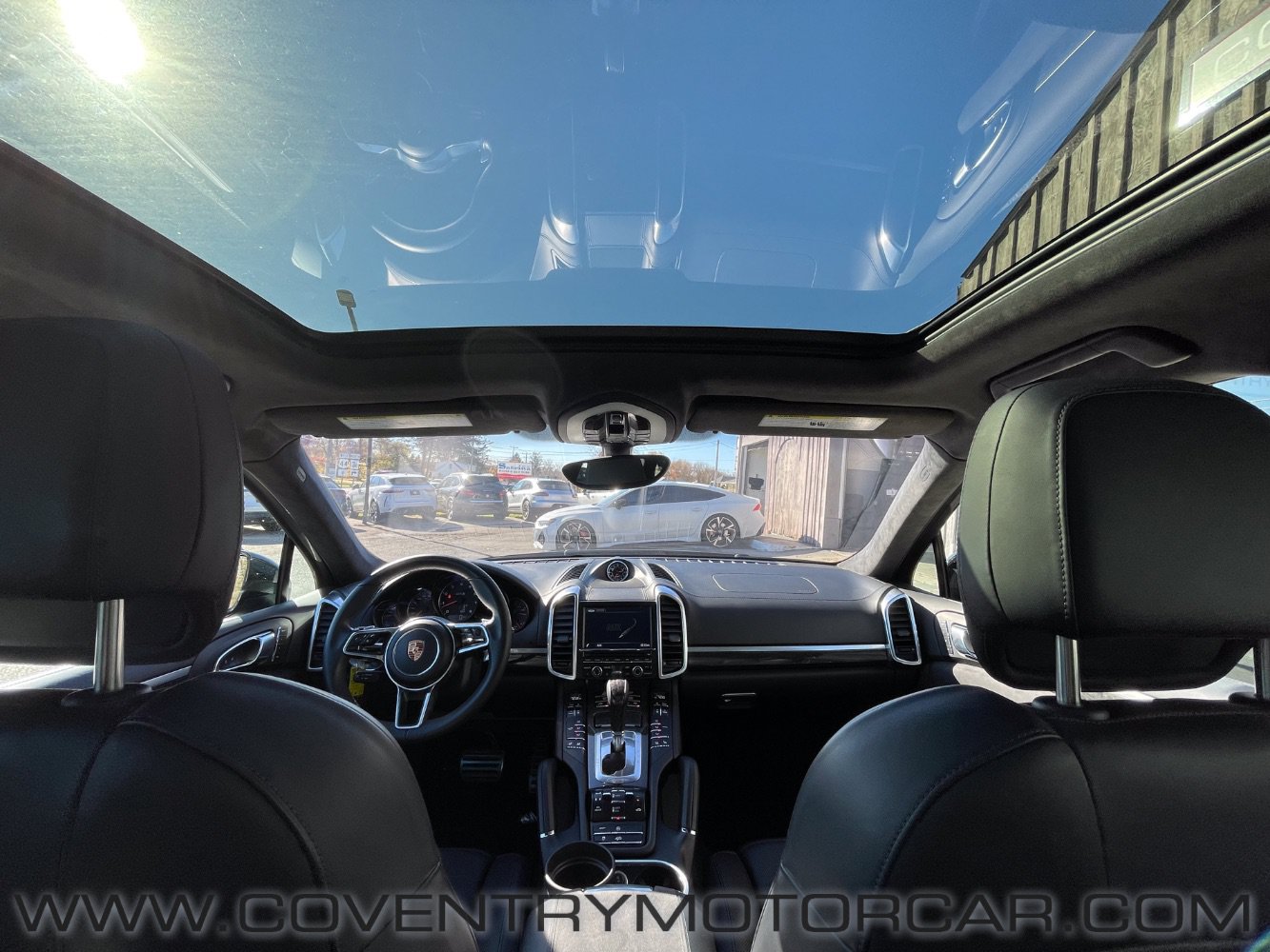 Used 2016 Porsche Cayenne GTS AWD/4WD image 28