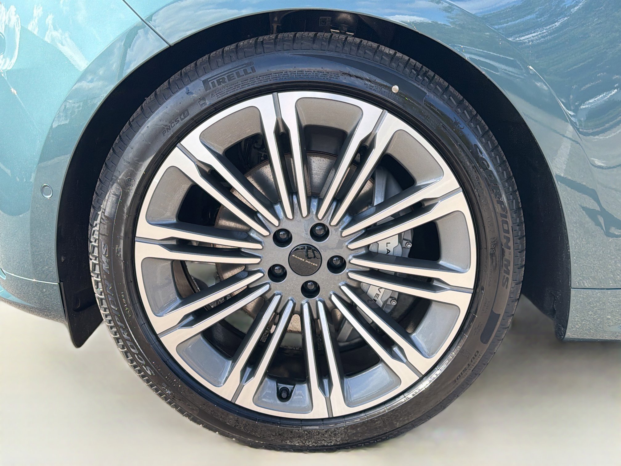 New 2026 Land Rover Range Rover Sport Dynamic SE image 39