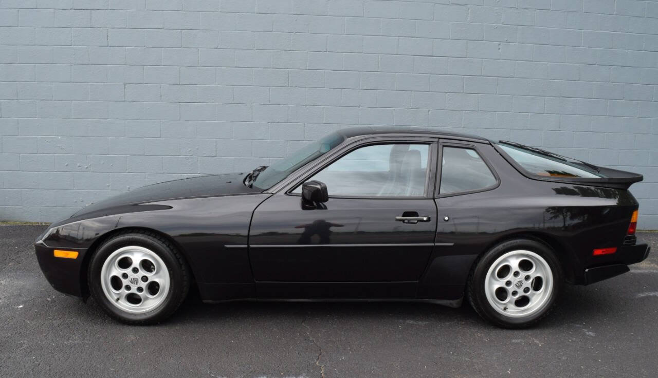 Used 1988 Porsche 944 Turbo RWD image 18