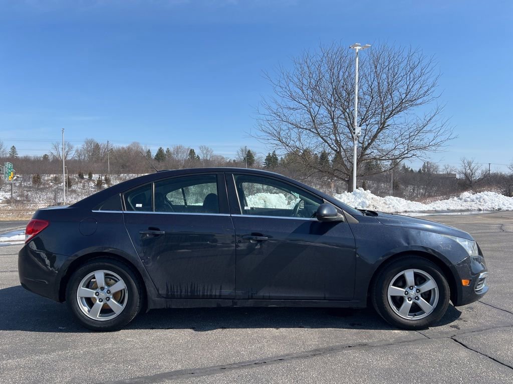 Used 2016 Chevrolet Cruze LT image 3