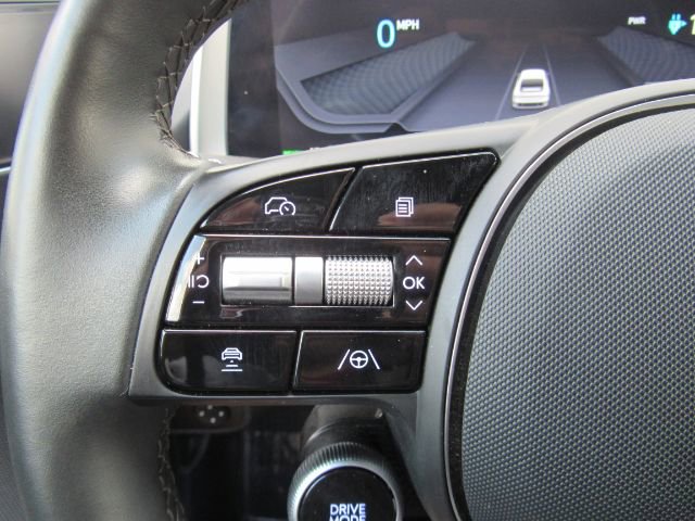 Used 2023 Hyundai Ioniq 6 Limited image 39