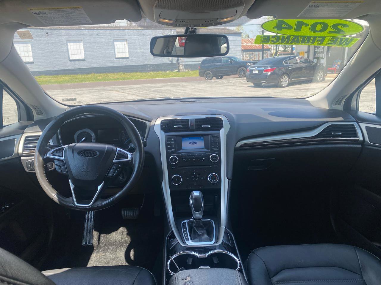 Used 2014 Ford Fusion SE w/ Equipment Group 202A image 9