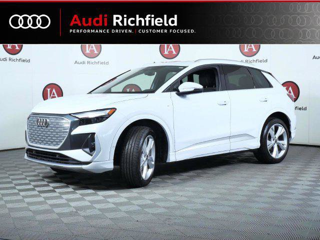 Used 2023 Audi Q4 e-tron Premium Plus w/ Premium Plus AWD/4WD image 4